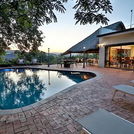 La Roca Guest House Mbombela Exteriör bild